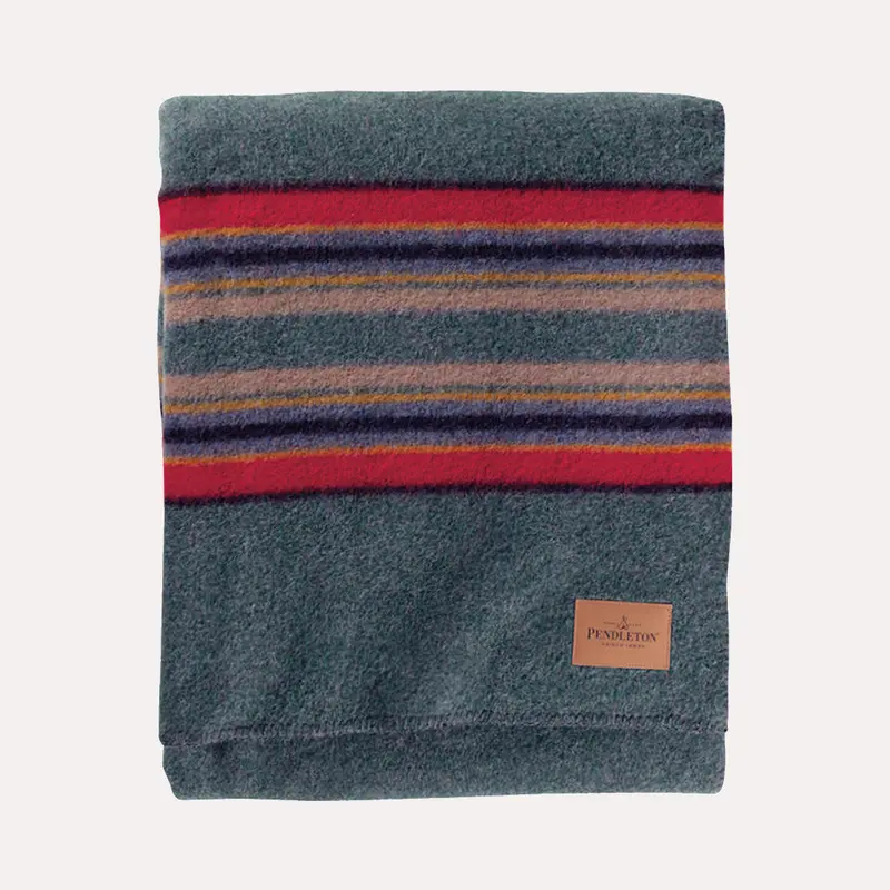 Carry-All Blanket With Integrated Storage Pouch 1