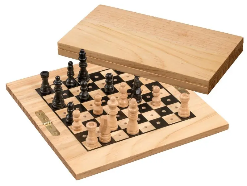 Compact Wooden Travel Chess Set – Lightweight & Portable 1