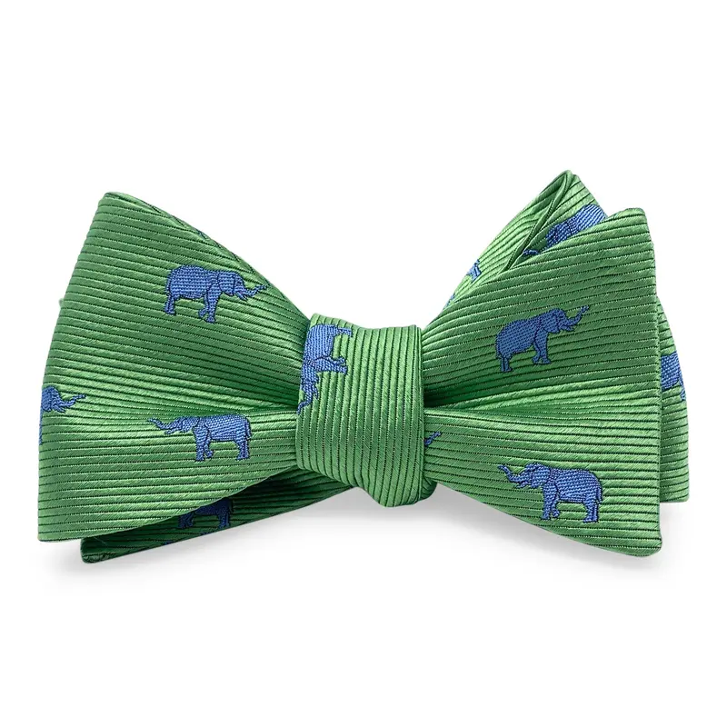 Elephant-Themed Green Bow Decor 1