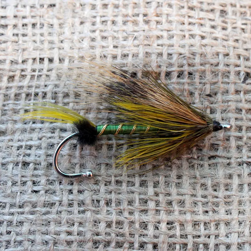 Green Highlander Fly Lapel Pin 1