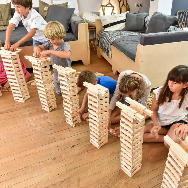 Kapla 1000-Piece Stem Wooden Construction Set – Ideal For Classrooms 1