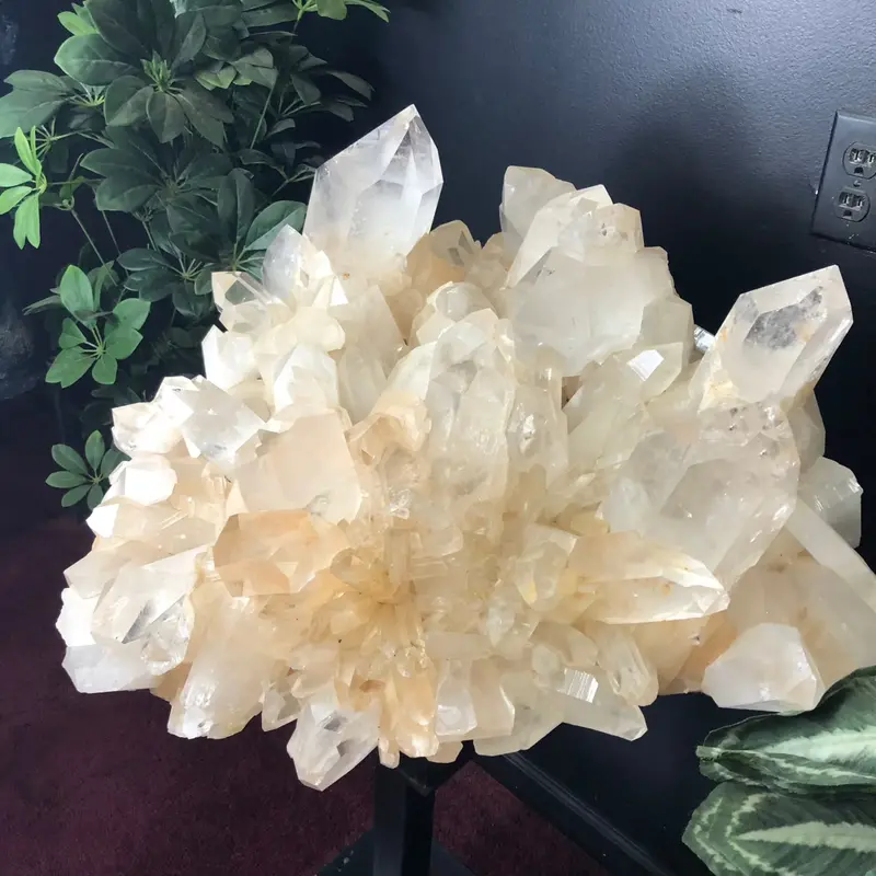 Large Quartz Crystal Cluster – Natural Formation Display 1