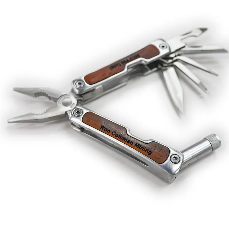 Multi-Tool For Outdoor Enthusiasts – Compact Camping & Survival Utility Device 1