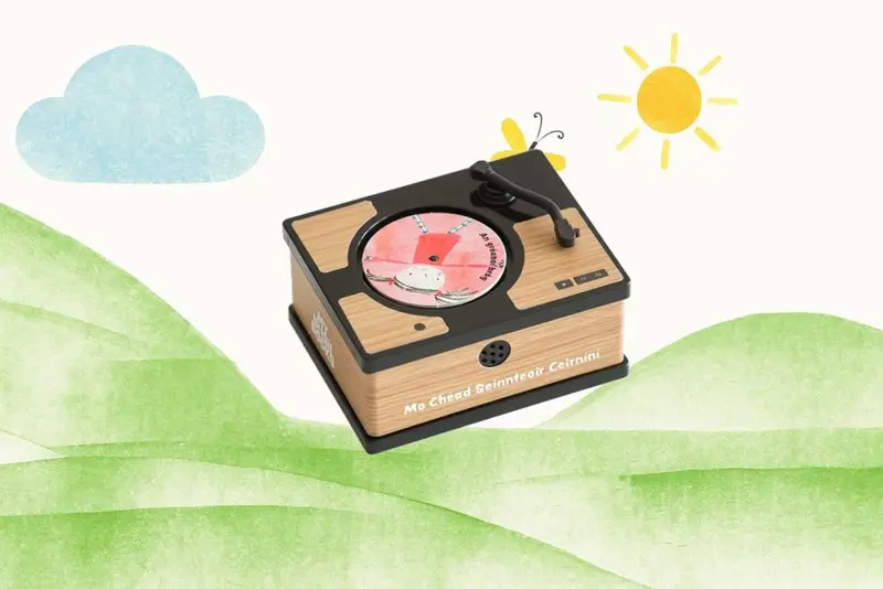 My First Record Player Toy For Kids – Irish-Themed Storybook Set 1