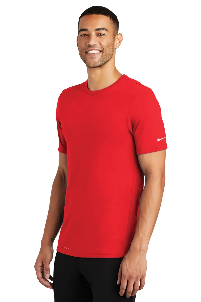 Nike Dri-Fit Cotton-Poly T-Shirt – Sporty Comfort For Everyday Wear 1