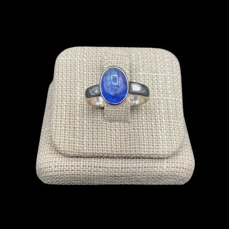 Oval Tanzanite Ring Crafted In Sterling Silver 1