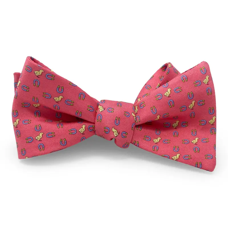 Pink Chick Magnet Bow Accessory 1