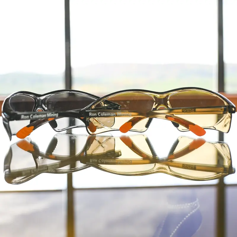 Unisex Uv-Protective Sunglasses – Affordable Everyday Eyewear 1
