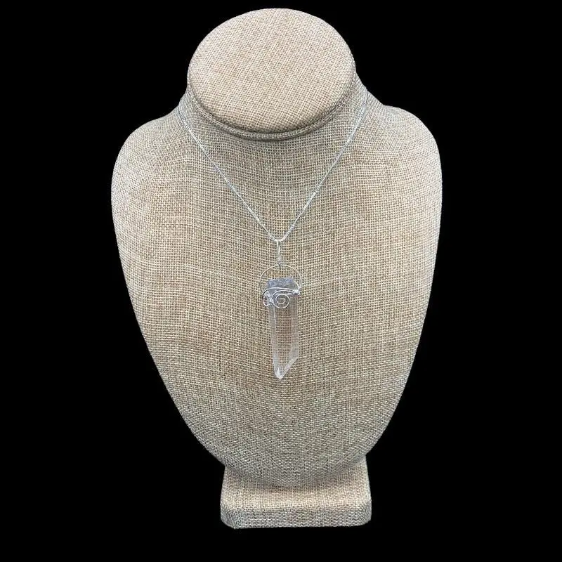 Wire-Wrapped Clear Quartz Point Necklace – Minimalist Design 1